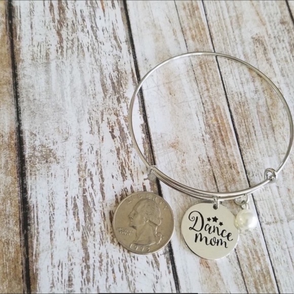 Dance Mom stamped bracelet - Picture 5 of 5